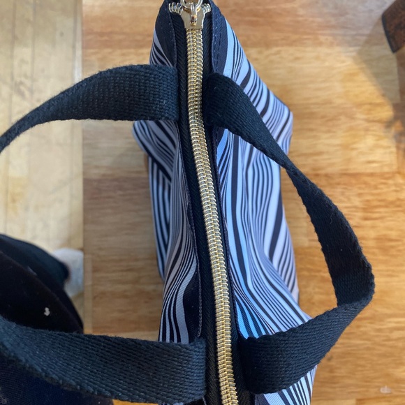 Kate Spade Black and White Striped Lunch Tote - Picture 6 of 7